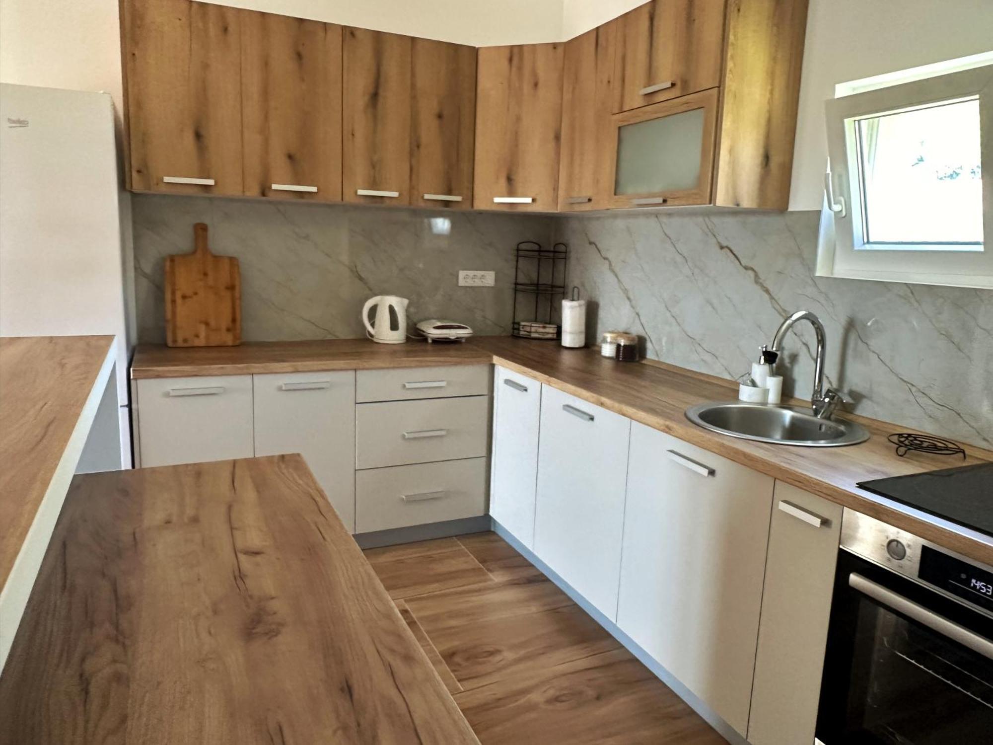 Nirvana Tivat Extérieur photo