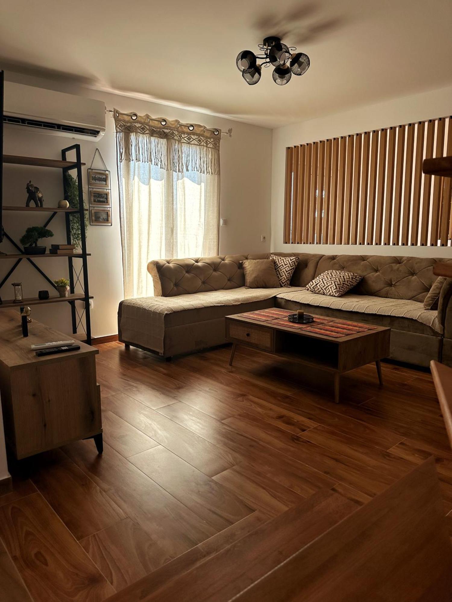 Nirvana Tivat Extérieur photo
