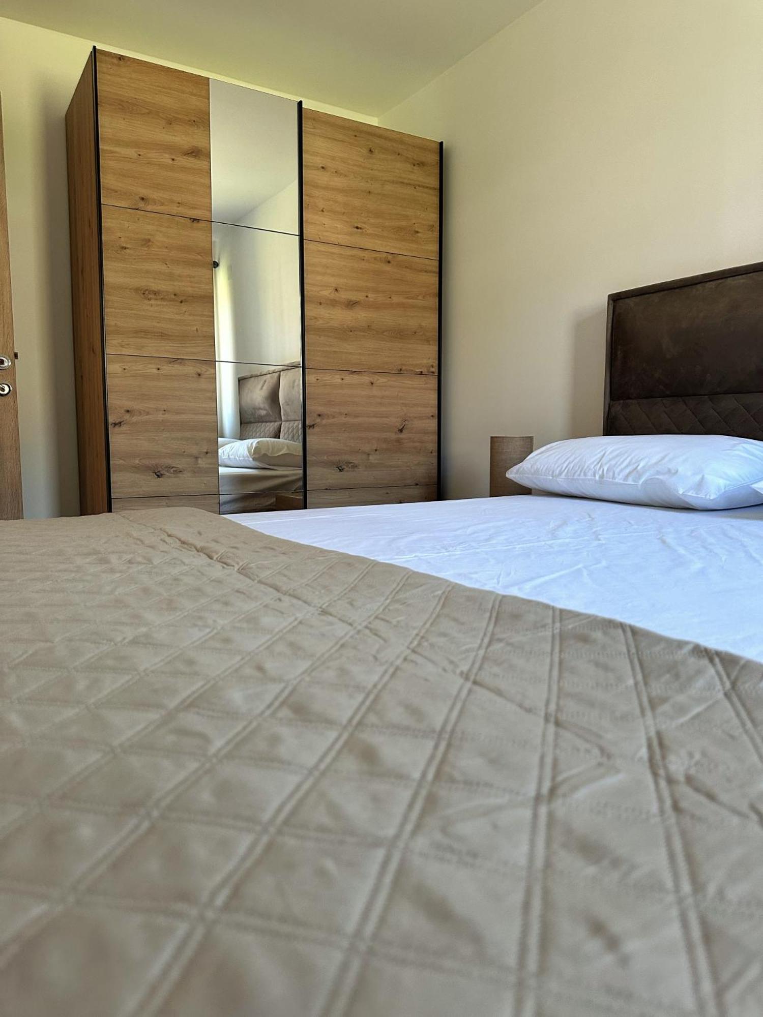 Nirvana Tivat Extérieur photo